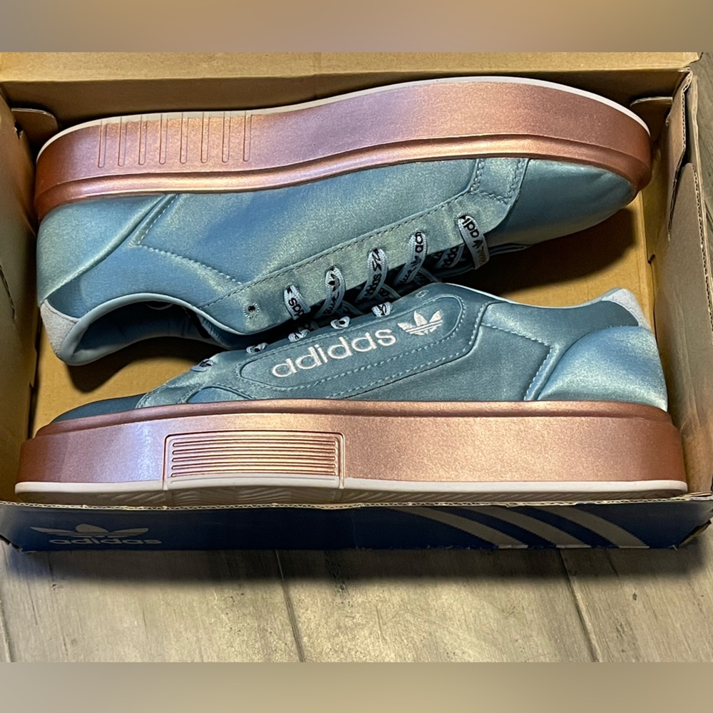 Women’s Adidas Sleek Super Sneakers